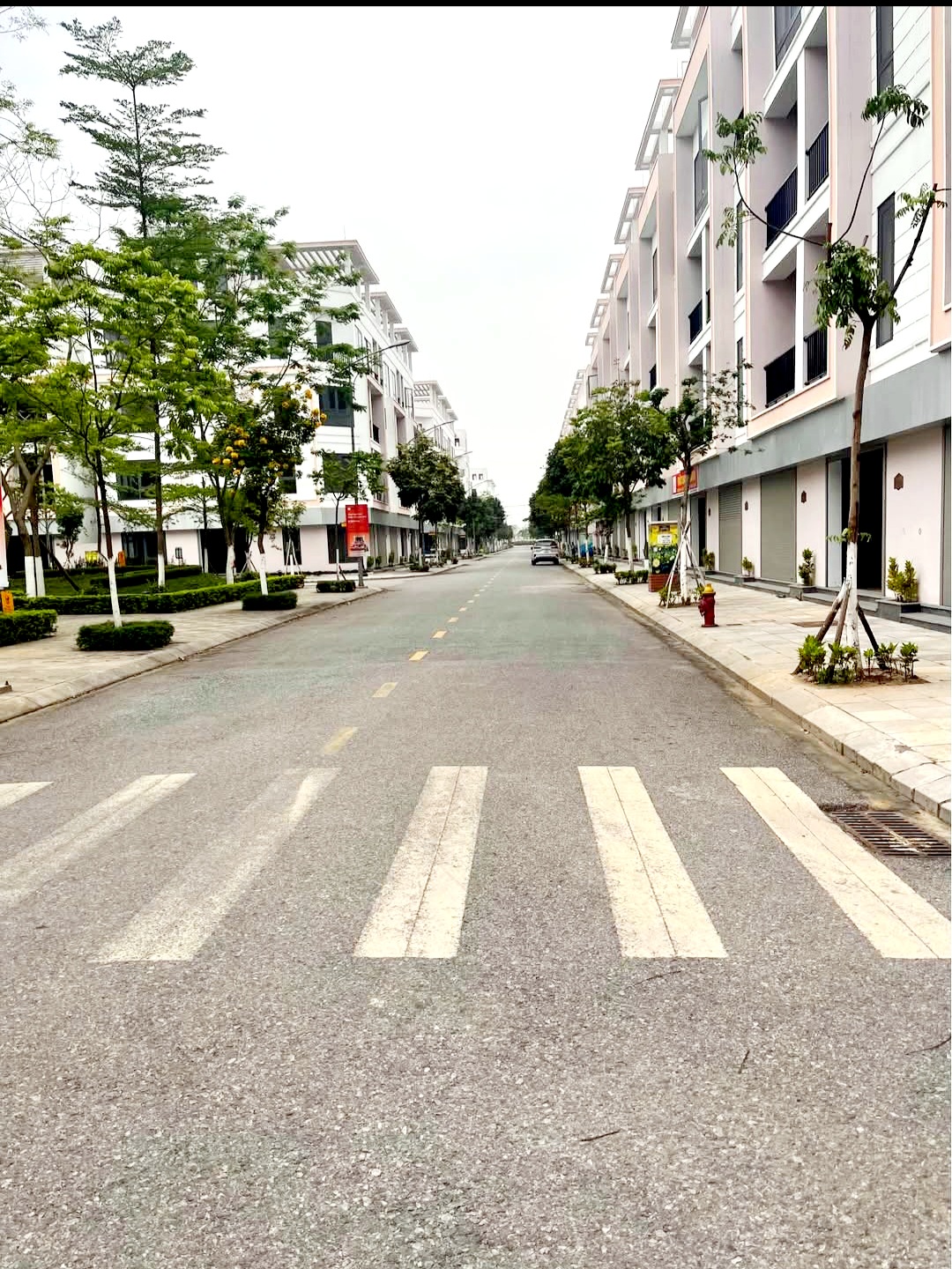 CHÍNH CHỦ Cần Bán Shophouse Căn áp góc Khu Đô Thị T&T PHỐ NỐI. 75m x 5 tầng,  Sổ Đỏ Mới Toanh - Ảnh 2